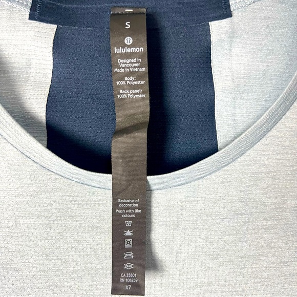 Lululemon Men’s Fast and Free Short Sleeve Running Shirt Light/Navy Blue. - Picture 3 of 5